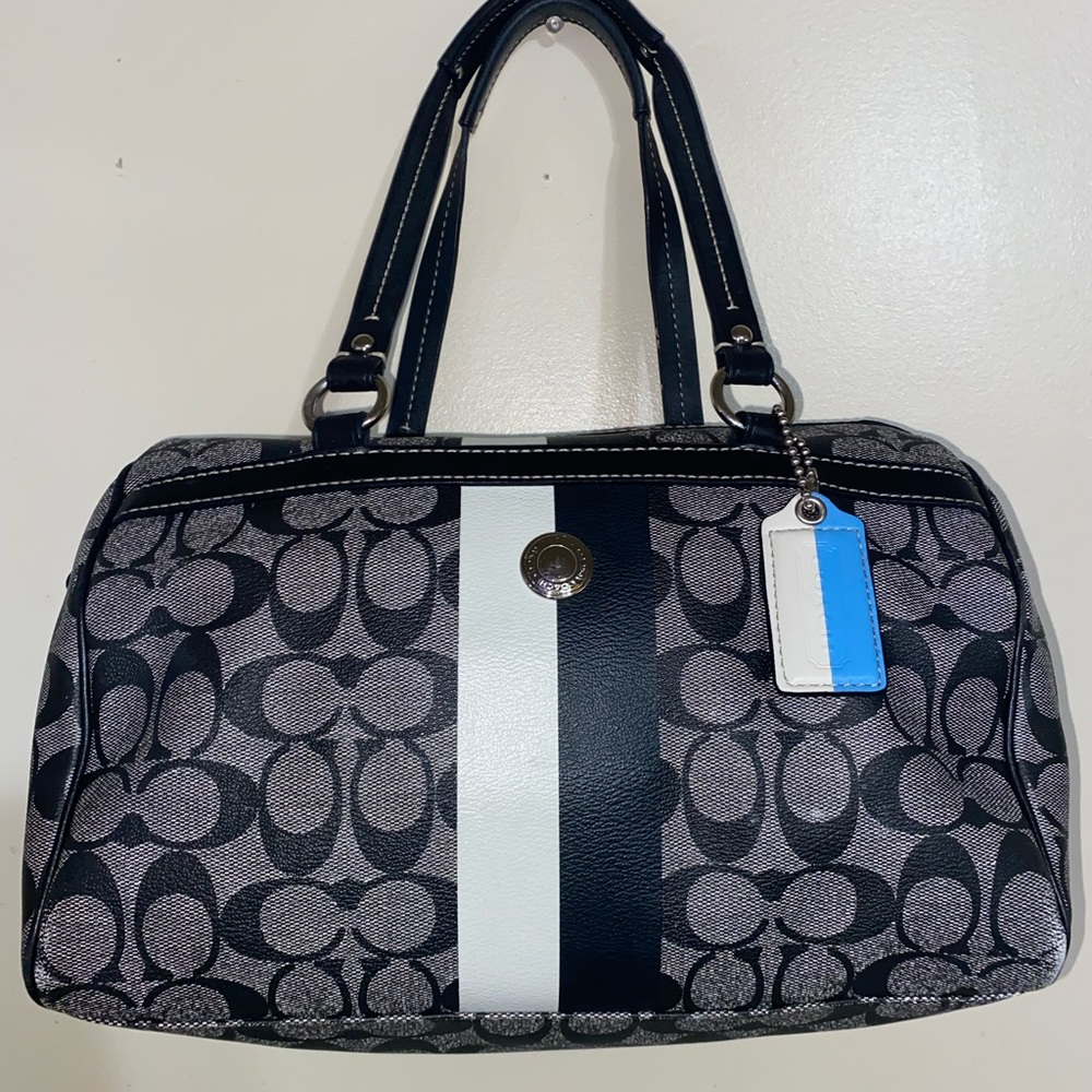 COACH SIGNATURE SATCHEL